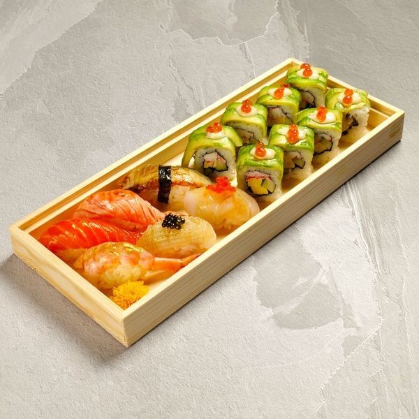 Picture of Sushi Mori California Maki